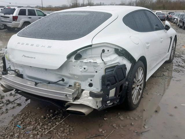 2016 PORSCHE PANAMERA 2