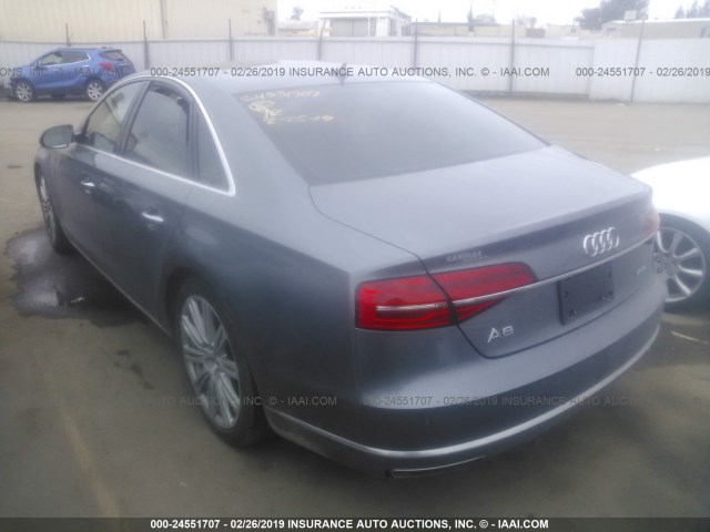 Audi a8 2015