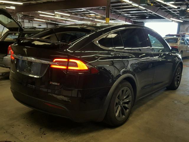 Tesla Model X 2018