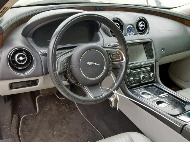 Jaguar XJ 2012