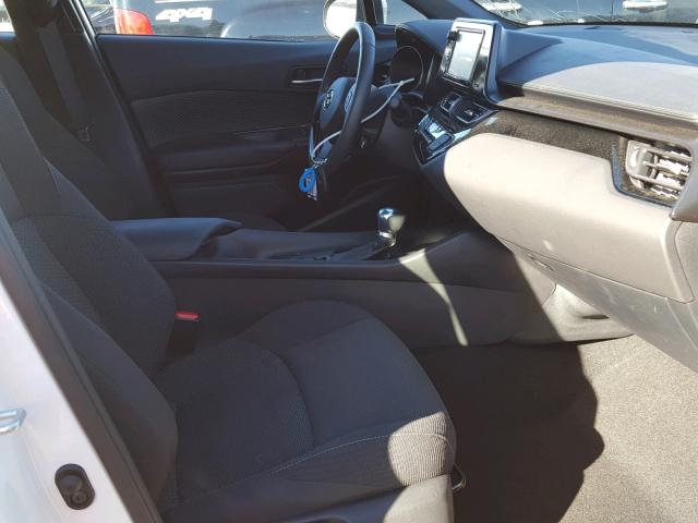 Toyota C-HR XLE 2018
