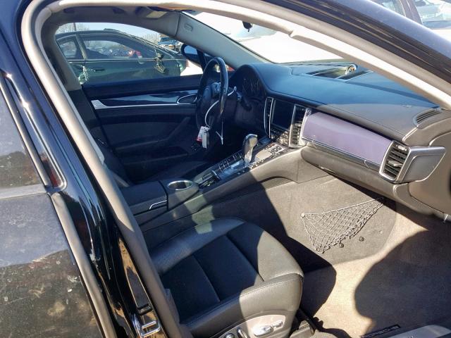 Porsche Panamera 2 2011
