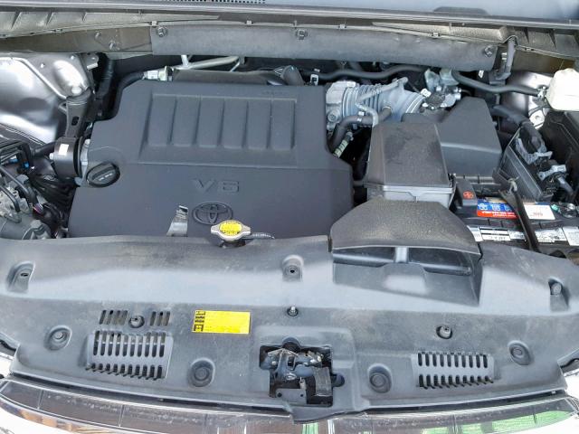 Toyota Highlander Limited 2015