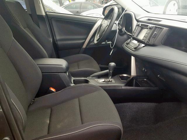 Toyota RAV4 XLE 2018