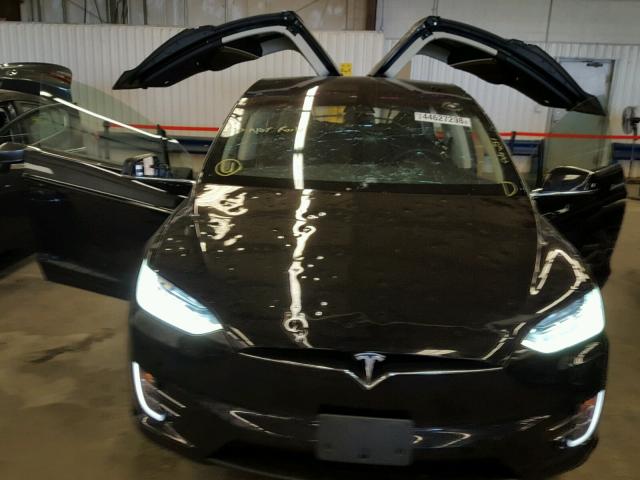 Tesla Model X 2018