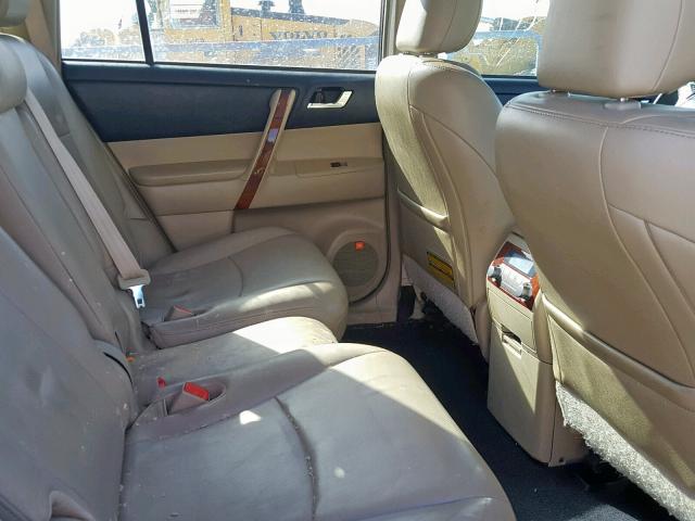 Toyota Highlander Limited 2013