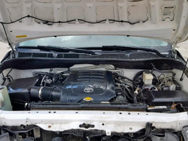Toyota Sequoia SR5 2011