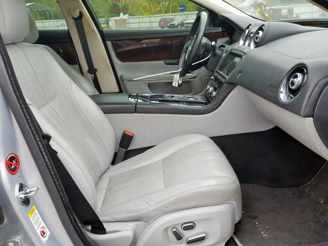 Jaguar XJ 2012