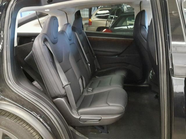 Tesla Model X 2018