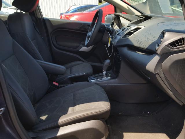 Ford Fiesta SE 2012