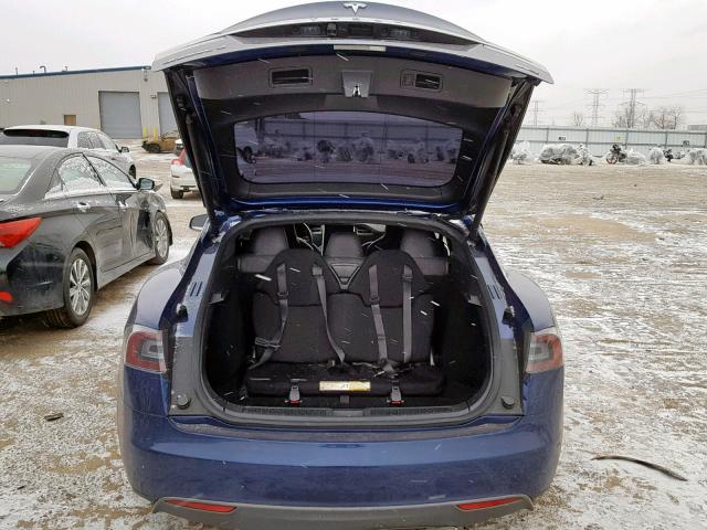 Tesla Model S 2016