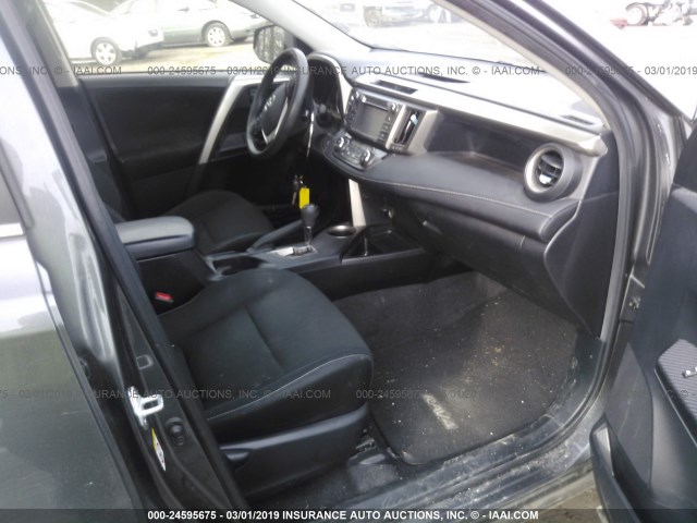 Toyota RAV4 XLE 2013